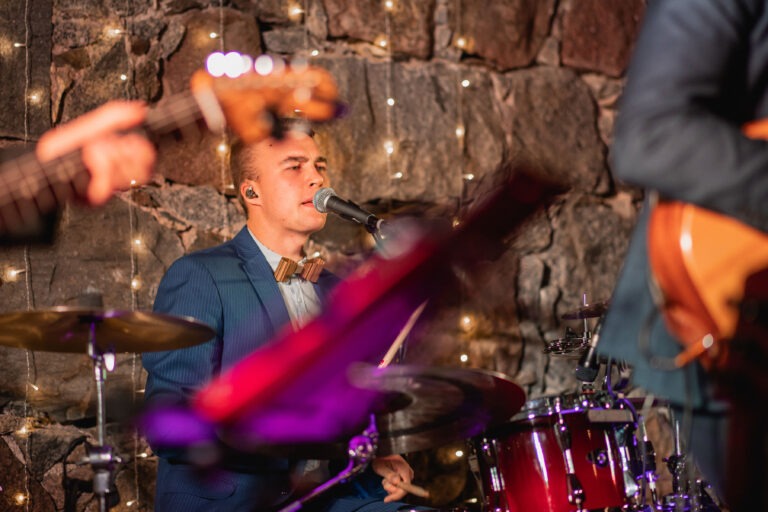 Pulmabänd Kassett Kalev Välk laulab, peobänd, kassettbänd, kassettband, tantsubänd, firma, ettevõte, pulm, sünnipäev, kassettband.ee